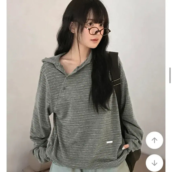 [BUNJANG] Striped Hood Handwarmer Long Sleeve T-Shirt - Khaki / 스트라이프 후드 핸드워머 긴팔 티셔츠 카키