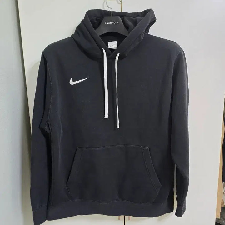 [BUNJANG] Nike Black Fleece Hoodie L (105) / 나이키 블랙 기모 후드티 L (105)