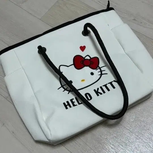 [BUNJANG] Hello Kitty 3pc Mini Tote Crossbody Bag Set / 헬로키티 토트백.미니크로스백.미니토드백 3개일괄