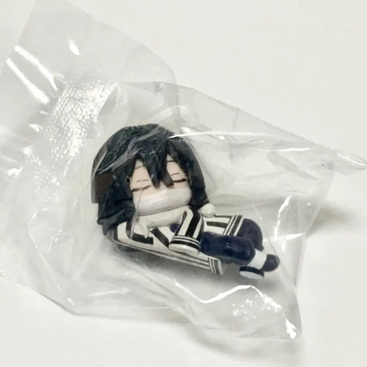 [BUNJANG] Demon Slayer Iguro Obanai Gacha Figure (Sealed) / 귀멸의 칼날 오바나이 이구로 가챠 피규어