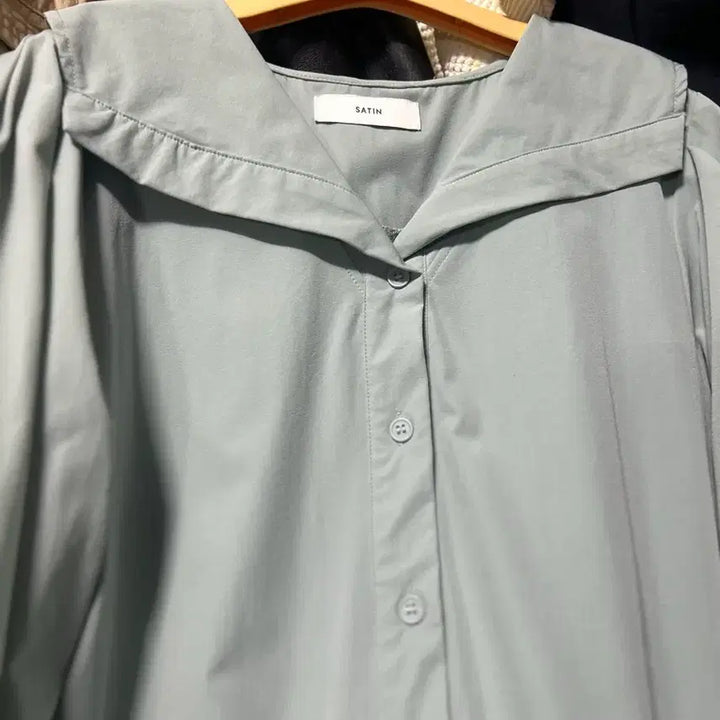 [BUNJANG] Satin Mint Long Dress Free Size / 샤틴 민트 롱 원피스 프리사이즈