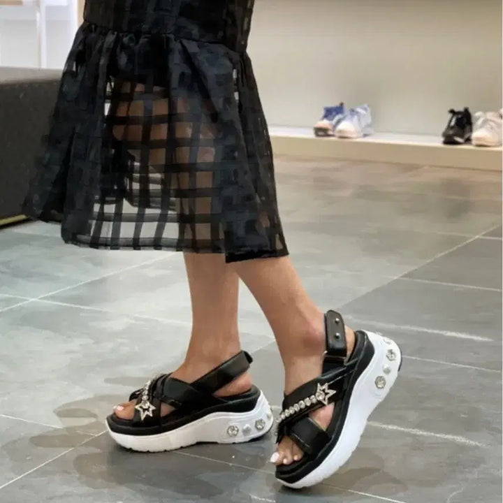 [SOLD OUT] 슈콤마보니 쉬라즈 샌들 블랙(350)