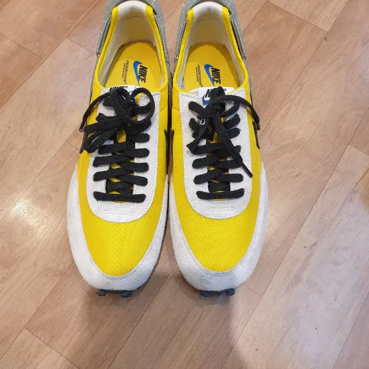[BUNJANG] Nike x Undercover Daybreak Yellow Sneakers / 나이키 x 언더커버 데이브레이크 옐로우 스니커즈