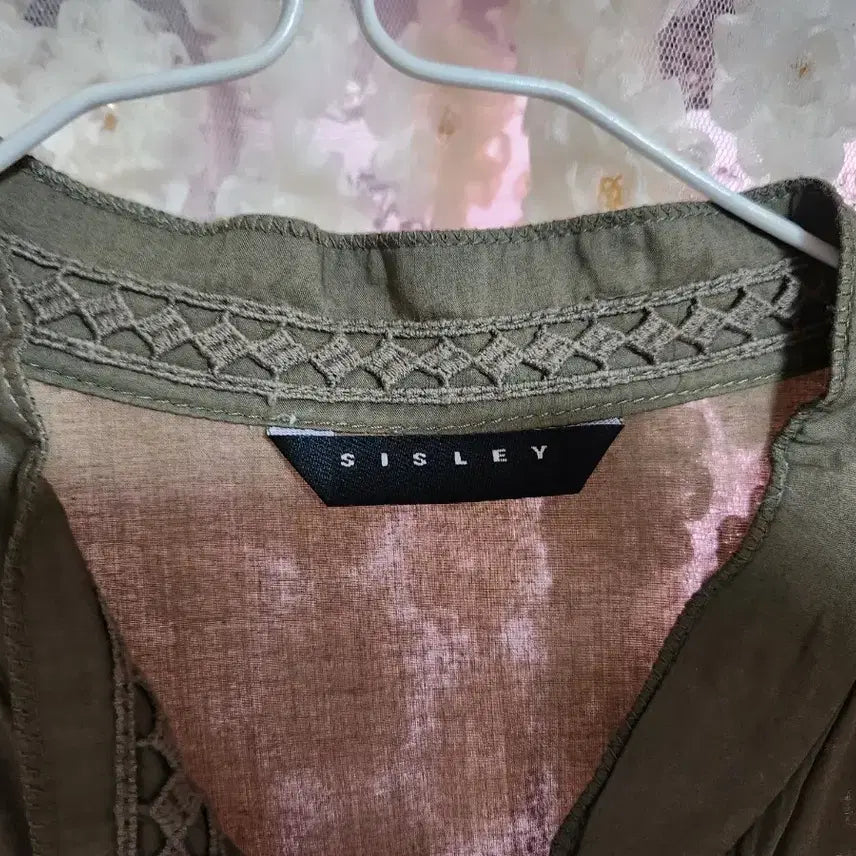 [BUNJANG] SISLEY Khaki Long Shirt Blouse / SISLEY 카키색 롱 셔츠 블라우스
