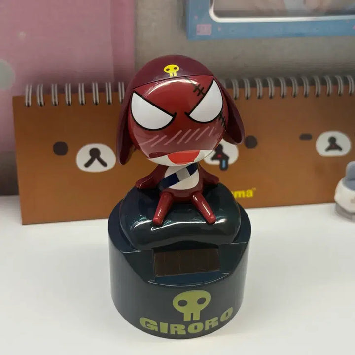 [BUNJANG] Giroiro Solar Powered Figure / 고전 기로로 태양열 솔라 피규어 인형