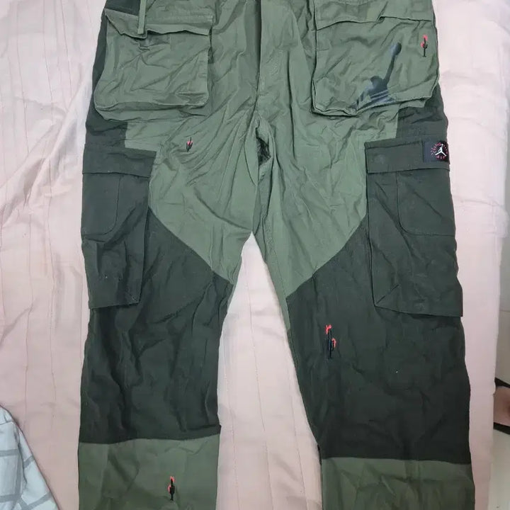 [BUNJANG] Travis Scott x Jordan Cargo Pants / 트래비스 스캇 카고 바지
