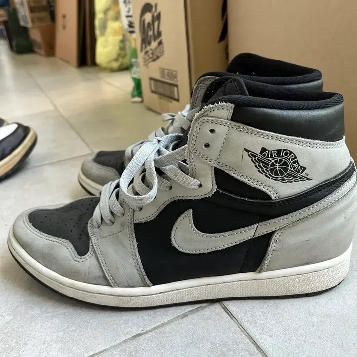 [BUNJANG] Air Jordan 1 High Shadow 2.0 / 조던 1 하이 쉐도우 2.0 290