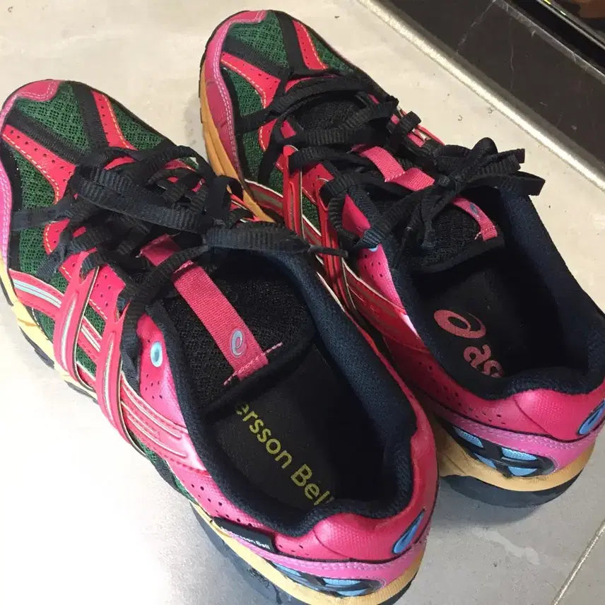 [BUNJANG] ASICS x Andersson Bell GEL-SONOMA 15-50 Bright Rose Evergreen / 아식스 x 앤더슨벨 젤 소노마 15-50 브라이트 로즈 에버그린