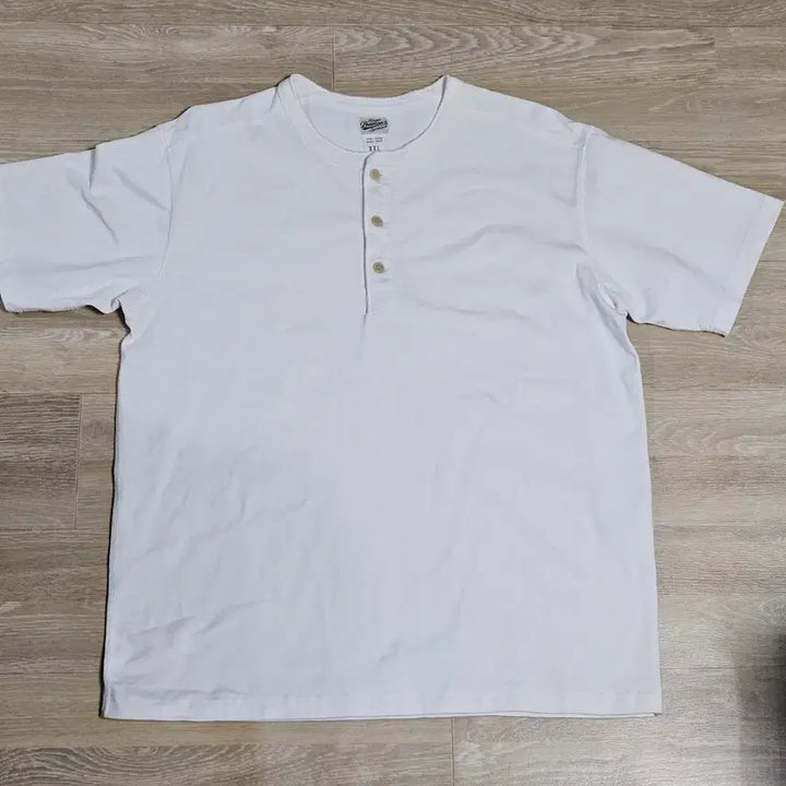 [SOLD OUT] 브론슨 헨리넥 반팔 화이트 XXL