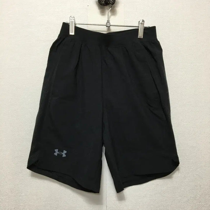 [BUNJANG] Under Armour Unisex Running Shorts Training / 언더아머 공용 러닝 쇼츠 반바지 트레이닝