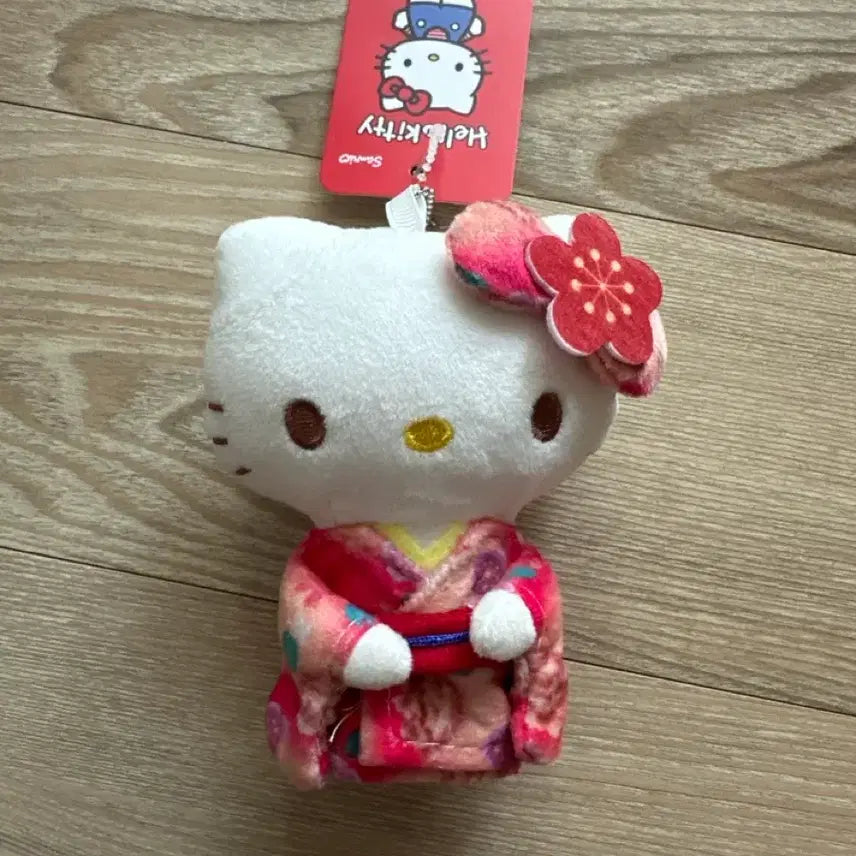 [BUNJANG] Kimono Kitty Keychain / 기모노 키티 키링