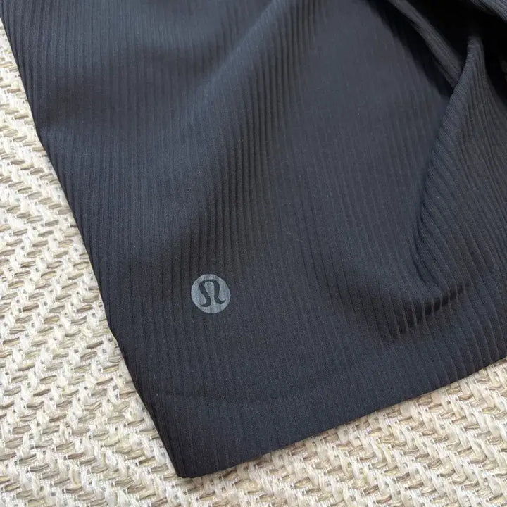 [BUNJANG] Lululemon Leggings Bike Shorts / 룰루레몬 레깅스 바이크쇼츠