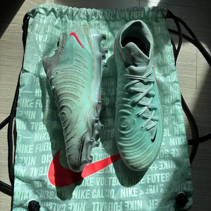 [BUNJANG] Nike Phantom GX2 Elite AG Soccer Cleats 255 / 나이키 팬텀 gx2 엘리트 ag 255