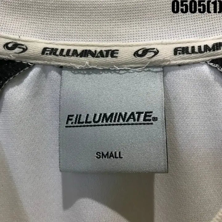 [BUNJANG] F.ILLUMINATE Functional Short Sleeve T-Shirt Size S / F.ILLUMINATE 기능성 반팔 티셔츠 s