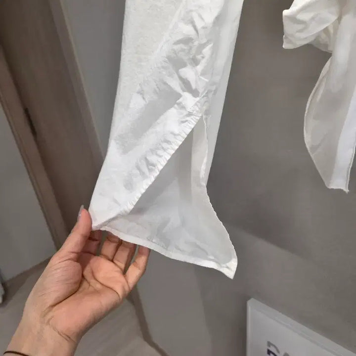 [SOLD OUT] 타임화이트 리본 매듭 롱 슬리브 블라우스