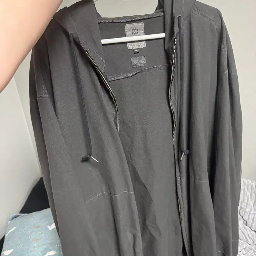 [BUNJANG] Polituru Zip Hoodie Charcoal / [2] 폴리테루 집후디 차콜