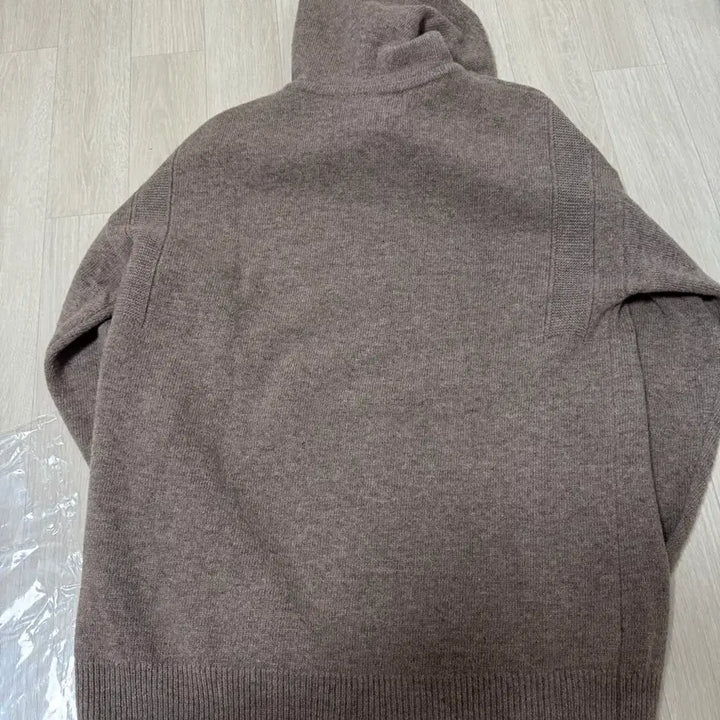 [BUNJANG] Ganci Uluns Merino Wool Knit Hooded Sweater - Beige (M) / [M] 건지울른스 메리노 울 니트 후드 스웨터 - 베이지