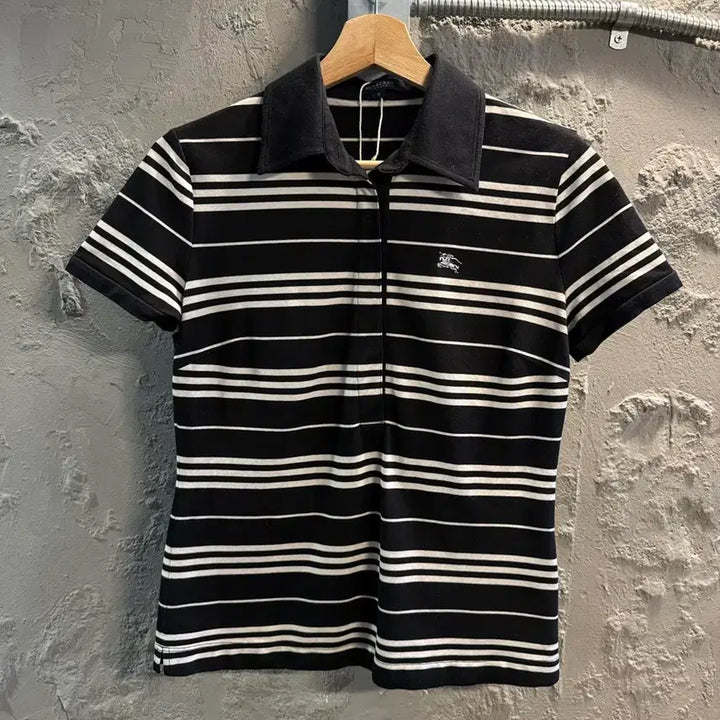 [BUNJANG] Burberry London Stripe Half-Zip Polo Shirt Black / 2 버버리BURBERRY 런던 스트라이프 반팔 집업 카라티 블랙