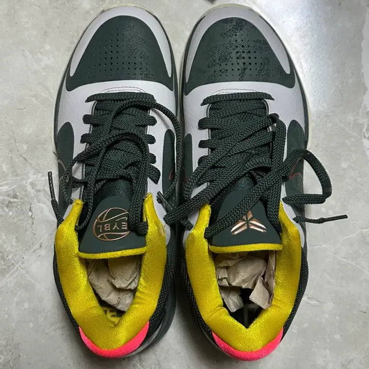 [SOLD OUT] 코비5 EYBL 그린 260