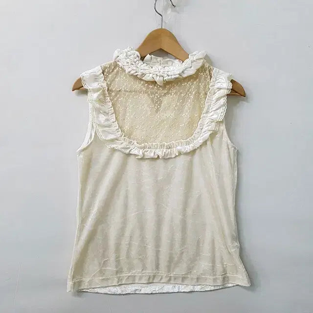 [BUNJANG] Otto Velvet Sleeveless Blouse Ivory / Otto 벨벳 민소매 블라우스 아이보리