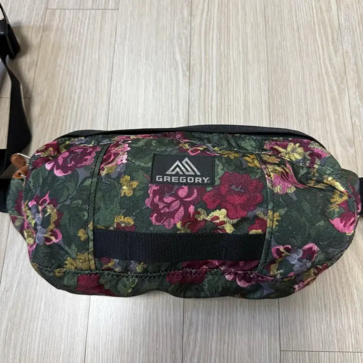 [BUNJANG] Gregory Flower Pattern Waist Bag / 그레고리 웨이스트백 플라워