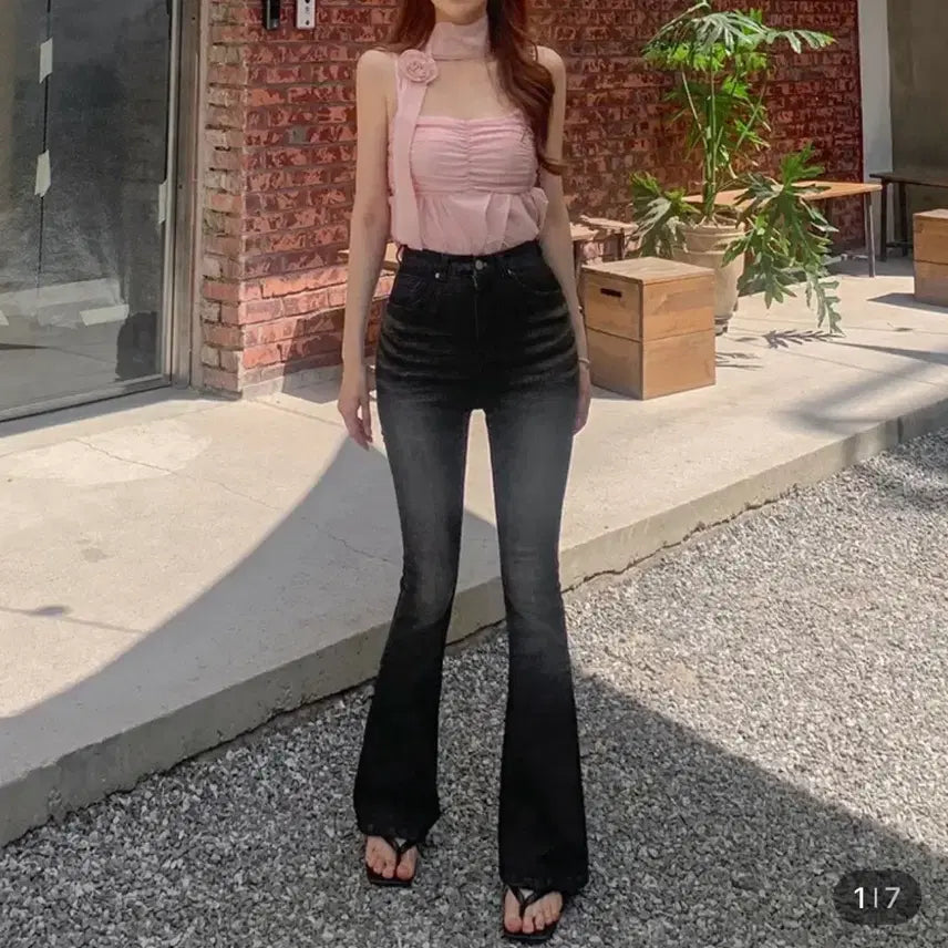 [BUNJANG] Wanabe Muse Black Denim High-Waist Semi Bootcut Jeans (L) / 흑청 하이웨스트 세미 부츠컷 데님 L 워너비뮤즈