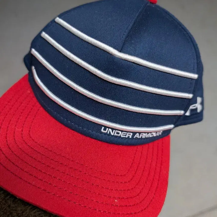 [BUNJANG] Under Armour Stephen Curry Baseball Cap Snapback Navy/Red / 언더아머 네이비/레드 스테판 커리 야구 모자 스냅백