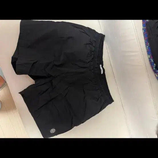 [BUNJANG] Stone Island Nylon Shorts / 스톤아일랜드 나일론 숏츠
