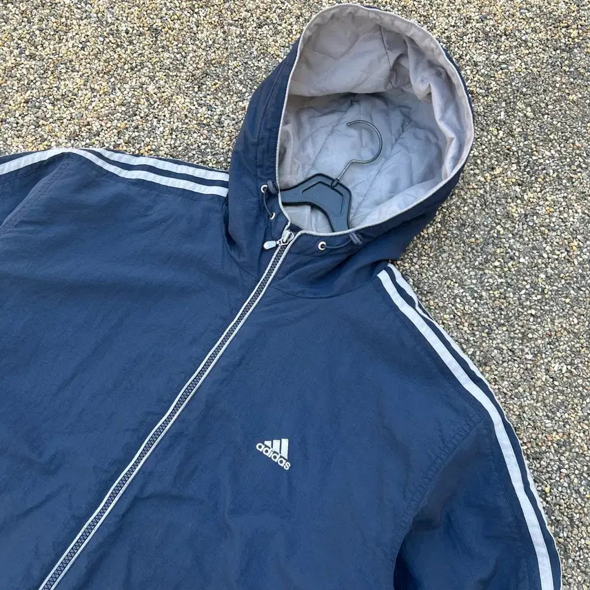 [BUNJANG] Adidas Navy Side Line Hooded Windbreaker / 아디다스 네이비 사이드 라인 후드 바람막이