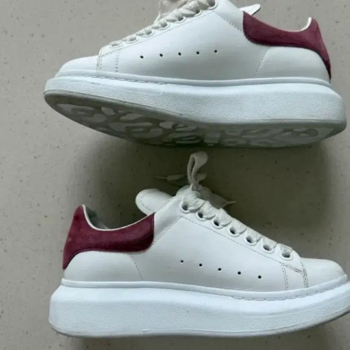 [BUNJANG] Alexander McQueen Oversol Sneakers White Leather Burgundy Suede Heel Tab / 알렉산더맥퀸
