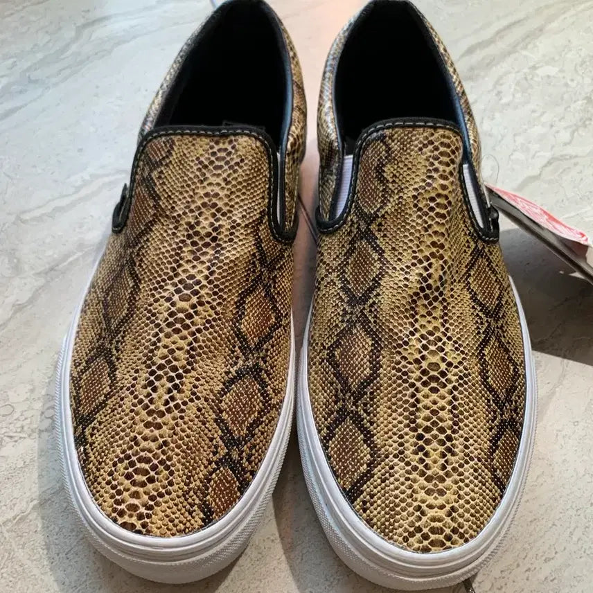 [BUNJANG] Vans Slip-On Snake Skin Pattern Shoes / 반스 슬립온 스네이크 스킨 패턴