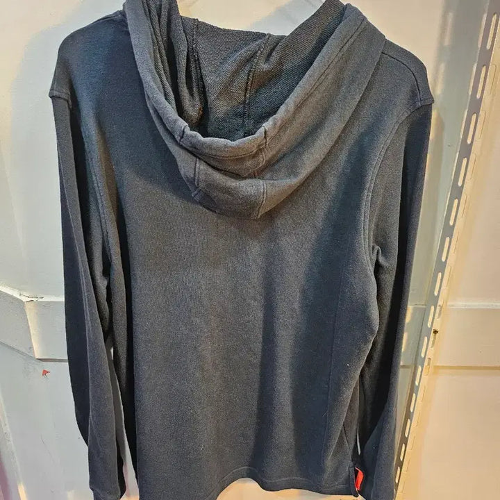 [BUNJANG] Under Armour Navy Hoodie (Size M) / <만원빈티지>언더아머 후드티 네이비색