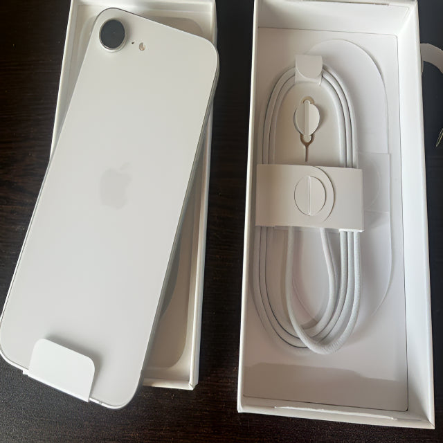 [BUNJANG] Apple iPhone 17e 256GB Unsealed, New, Genuine (with AppleCare) / [미개봉,새상품,정품,애플케어]아이폰17e/256GB/선착순한정재고