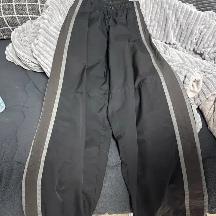 [BUNJANG] Polilètero Regular Track Black Pants / [2] 폴리테루 정규 트랙 블랙
