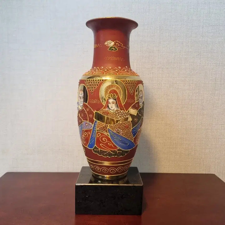 [BUNJANG] Moriage Goldergure Figure Vase / [일본 수출용 도자기]  일본 모리야게 금채 인물문 화병