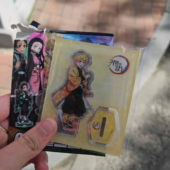 [BUNJANG] Demon Slayer Zenitsu Acrylic Stand / 귀멸의칼날 아크릴 스탠드  젠이츠