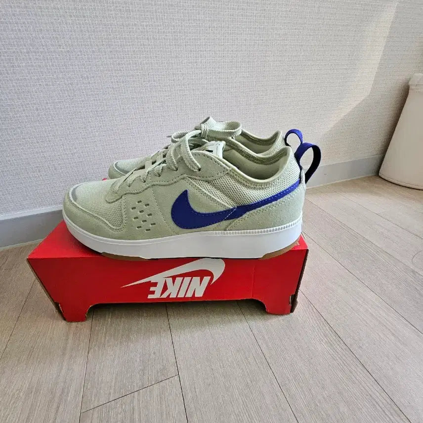[BUNJANG] Nike City Running Shoes (240/245) / 나이키 시티 240(245)