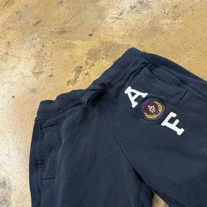 [BUNJANG] Abercrombie &amp; Fitch Navy Training Shorts / [정품/XS] 아베크롬비 네이비 트레이닝 츄리닝 반바지