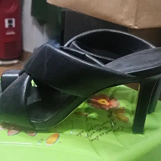 [BUNJANG] ZARA Black Mule Sandals (235) / 자라 ZARA 블랙 뮬 샌들235