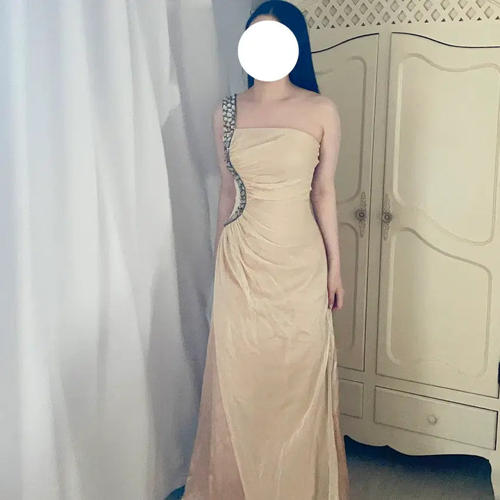 [BUNJANG] Elegant Slim Fit One-Shoulder Chiffon Performance Dress / 슬림핏 연주드레스, 졸업연주,악기연주, 플룻, 바이올린,성악 등 합창단