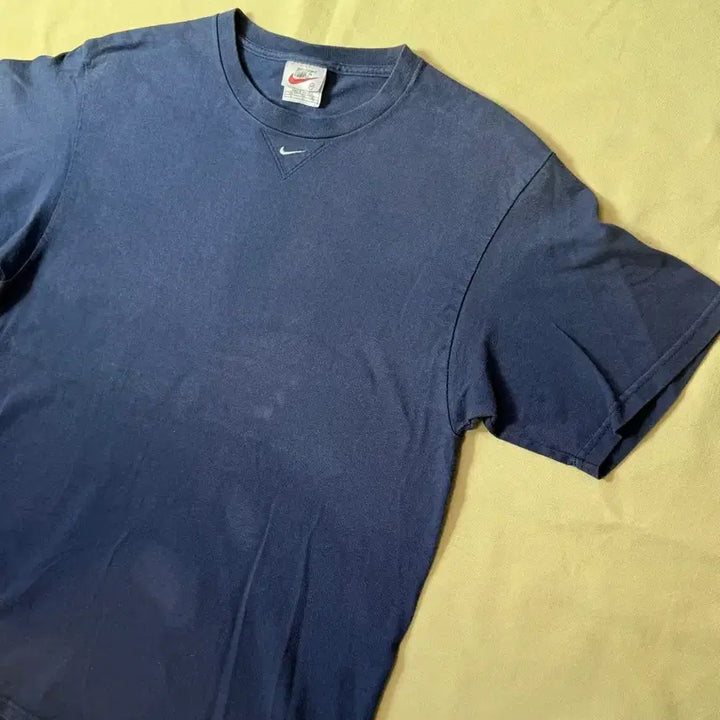 [BUNJANG] Nike Center Swoosh T-Shirt (90s-00s, USA) / 나이키 센터 스우시 티셔츠 90-00s usa