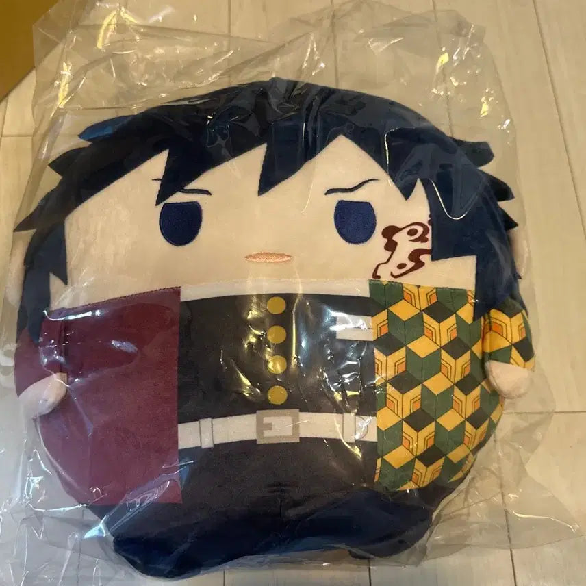 [BUNJANG] Demon Slayer Giyu Tomioka Spotted Version Big Fuwacoring Plush / [미개봉/택포] ] 귀멸의칼날 토미오카 기유 빅후와코로링 반점ver.