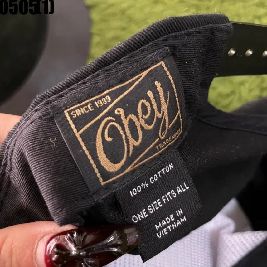 [BUNJANG] OBEY Propaganda Black Ball Cap Hat / OBEY 프로파간다 블랙 볼캡 모자