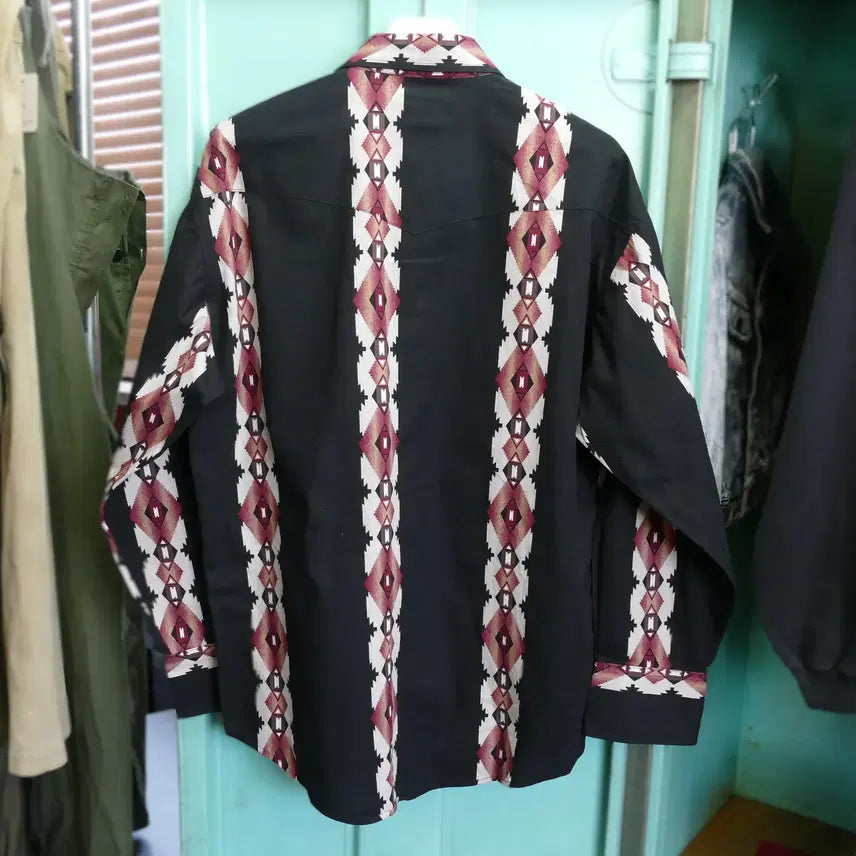 [BUNJANG] Wrangler Native Pattern Western Shirt / [L] 랭글러 네이티브 패턴 Western Shirt 웨스턴 셔츠