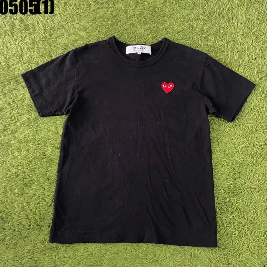 [BUNJANG] Comme des Garçons PLAY Black Short Sleeve T-Shirt M / 꼼데가르송 플레이 검정 반팔 티셔츠 M