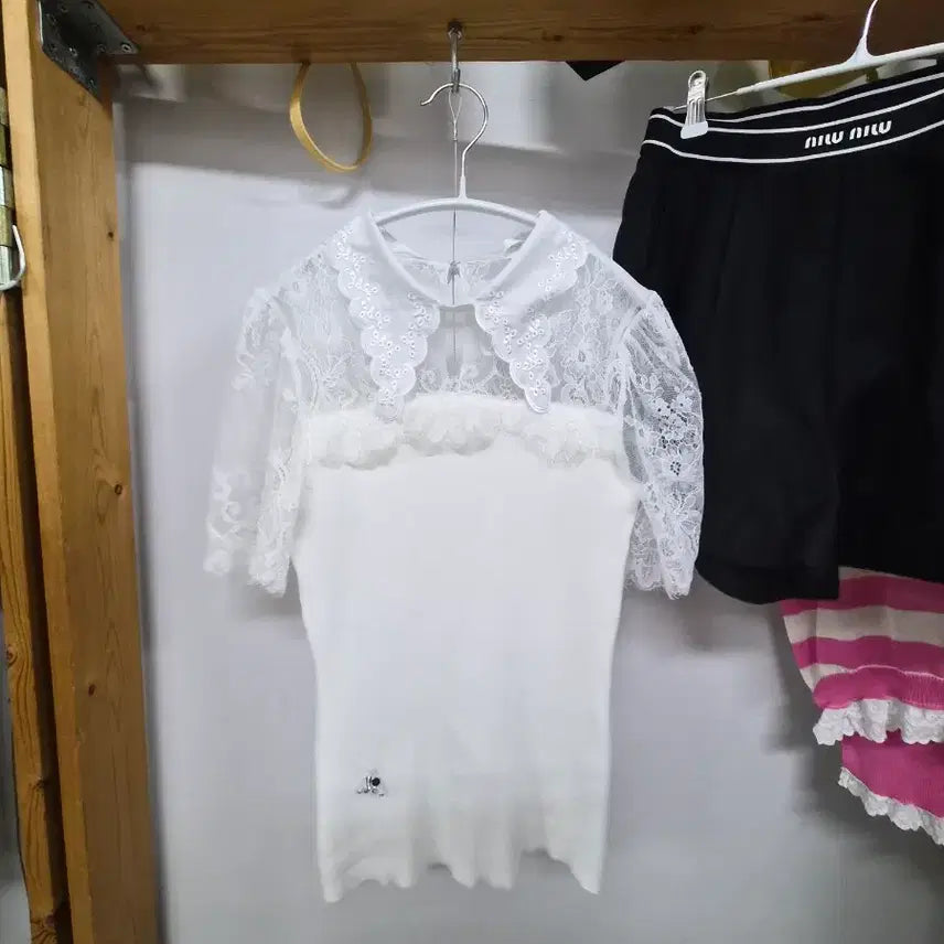 [BUNJANG] MICHAA Lace Ribbed Knit Top / 미샤 레이스 골지니트티
