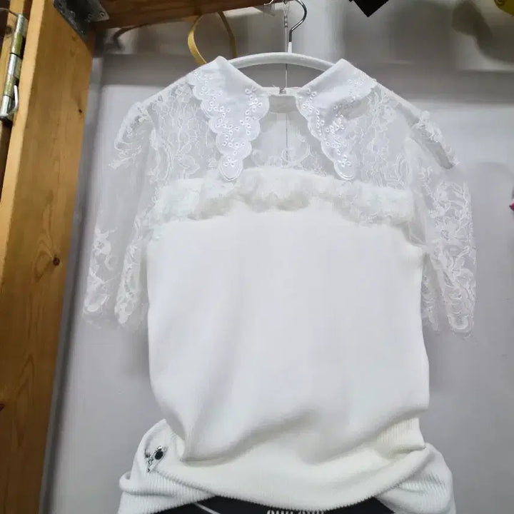 [BUNJANG] MICHAA Lace Ribbed Knit Top / 미샤 레이스 골지니트티