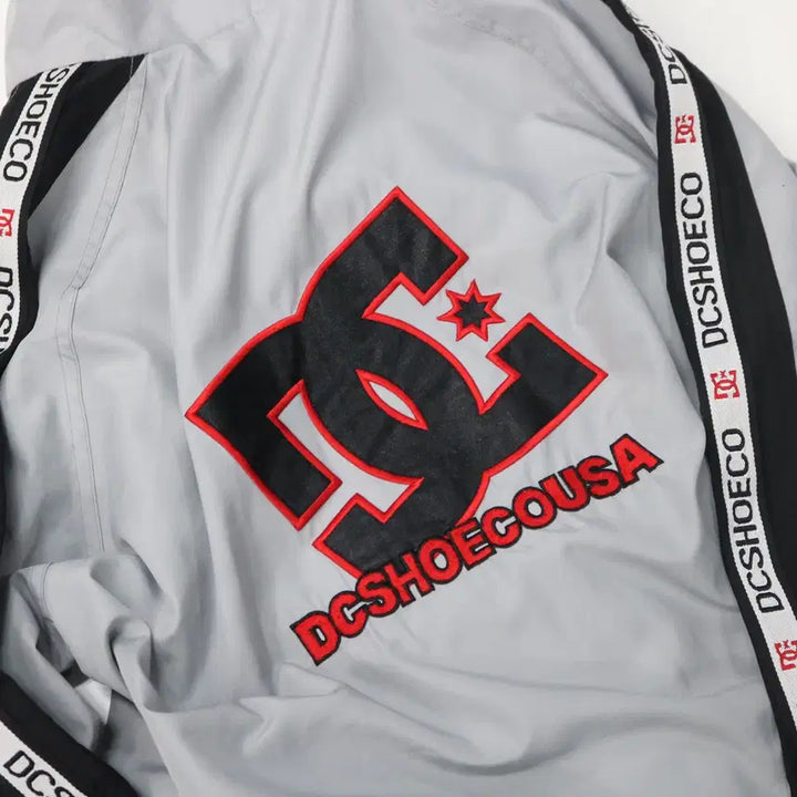 [BUNJANG] DC Shoes 90s Vintage Side Line Logo Warm-up Jacket / DC SHOES 디씨슈즈 90s 빈티지 사이드 라인 로고 웜업 자켓 (F