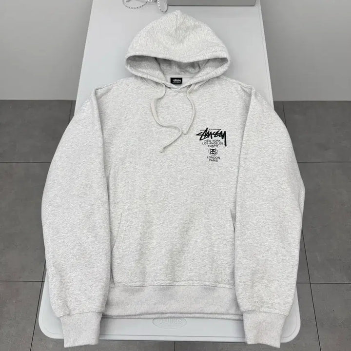 [BUNJANG] Stussy World Tour Hoodie / 스투시 월드투어 후드티