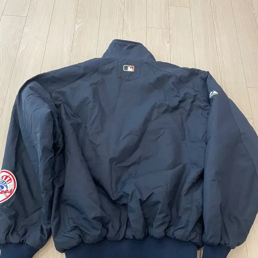 [BUNJANG] Majestic New York Yankees Baseball Jacket Navy Size 95 / Majestic 양키스 야구 점퍼 네이비95